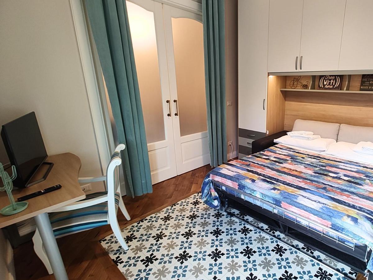 Luxury Apartment By Palazzo Senesi Rome Luaran gambar