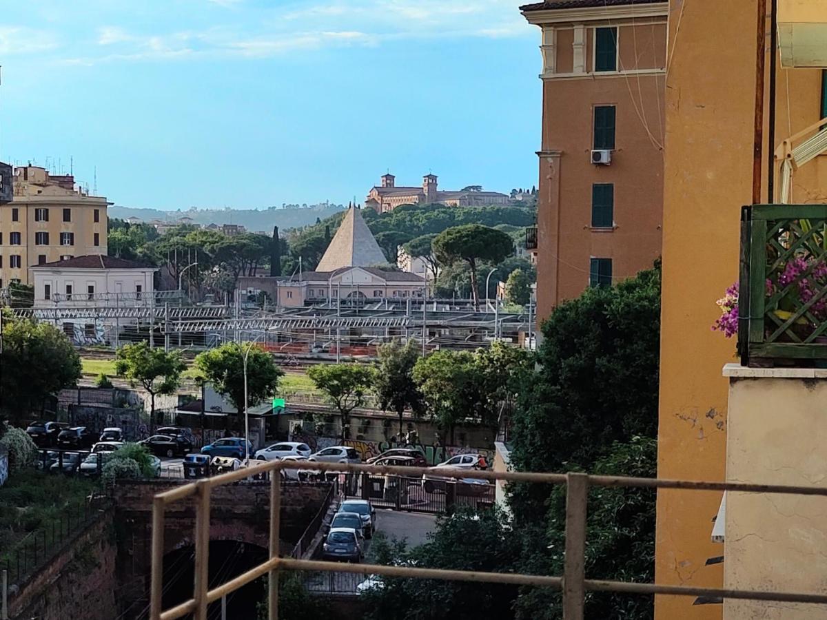Luxury Apartment By Palazzo Senesi Rome Luaran gambar