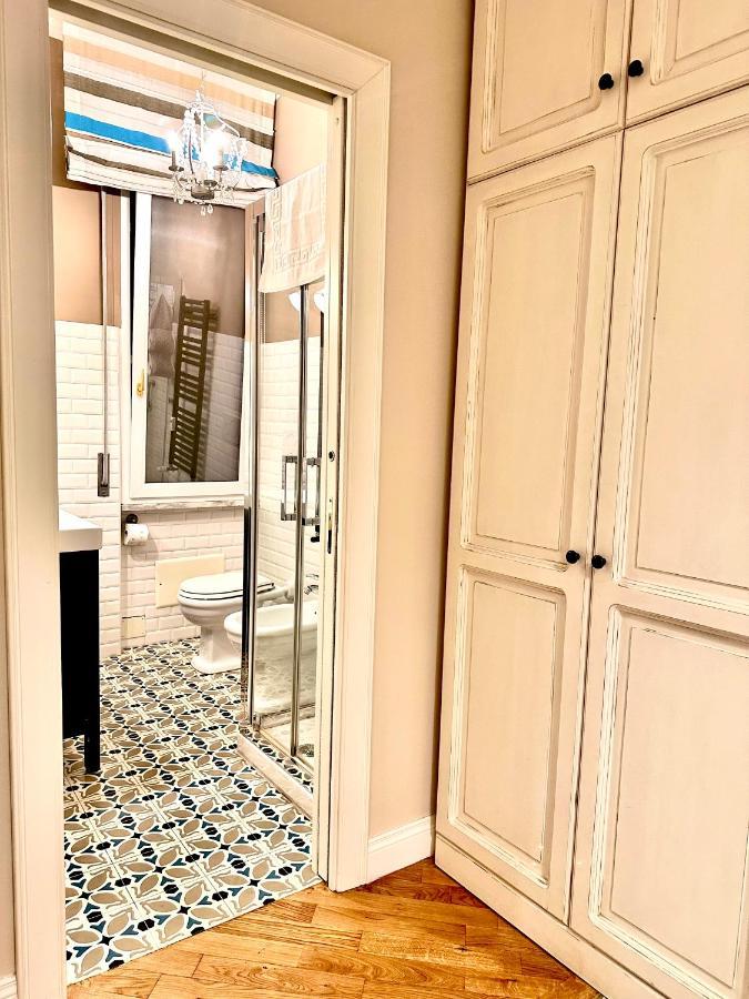 Luxury Apartment By Palazzo Senesi Rome Luaran gambar