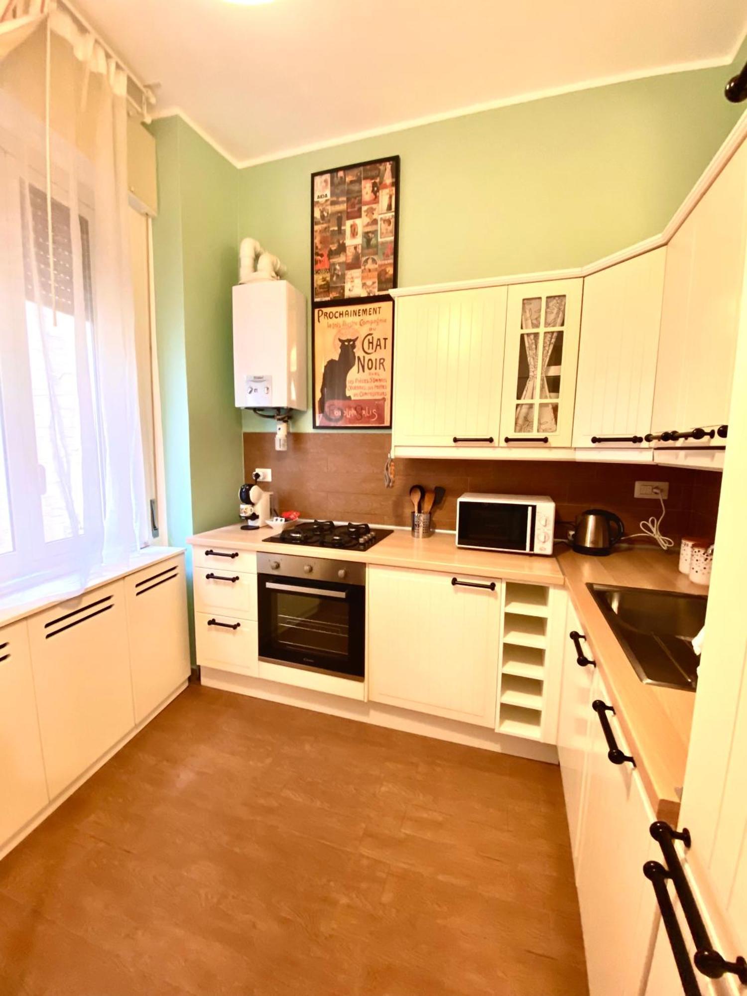 Luxury Apartment By Palazzo Senesi Rome Luaran gambar